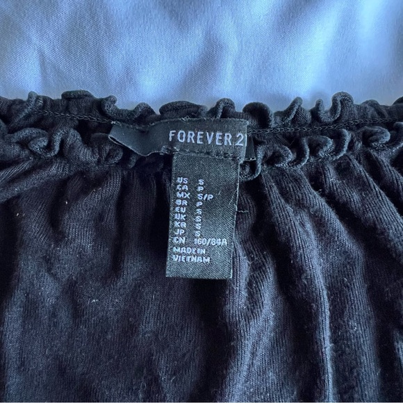 Off the shoulder top - Picture 3 of 4